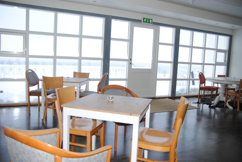 Hotel Sveinbjarnargerdi Svalbarthseyri Exterior photo
