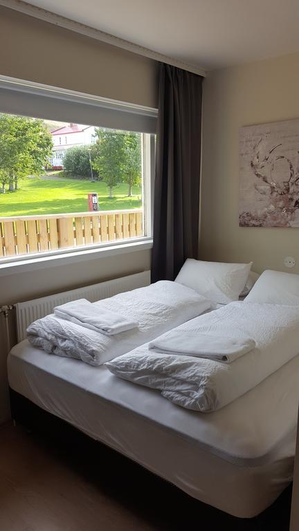 Hotel Sveinbjarnargerdi Svalbarthseyri Exterior photo