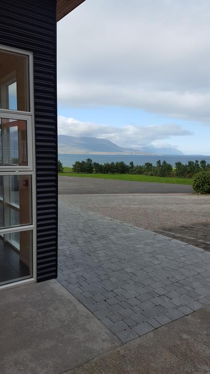 Hotel Sveinbjarnargerdi Svalbarthseyri Exterior photo
